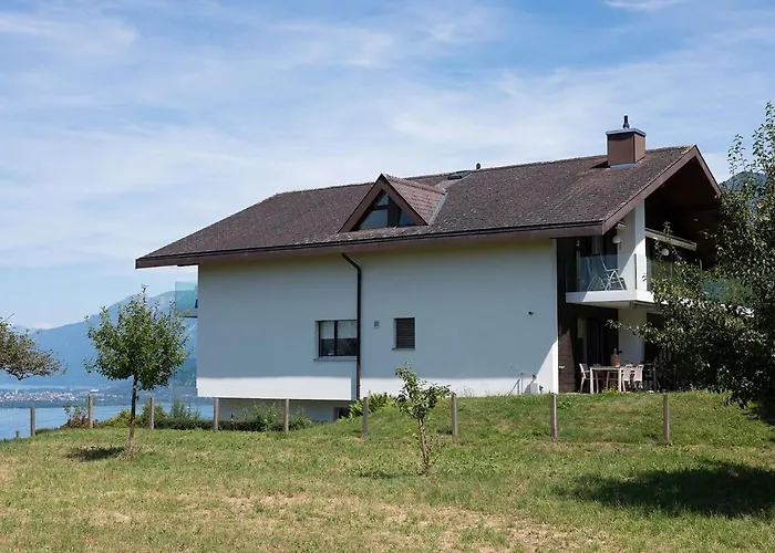 شقة Wild Bird كراتيغين