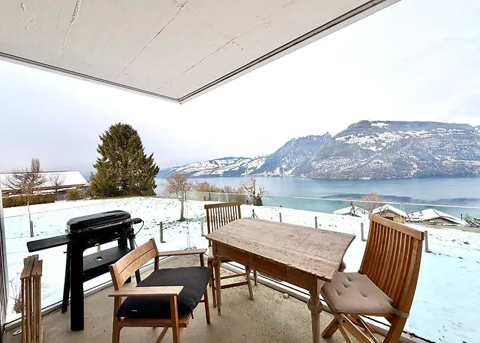 Lägenhet Wild Bird Krattigen